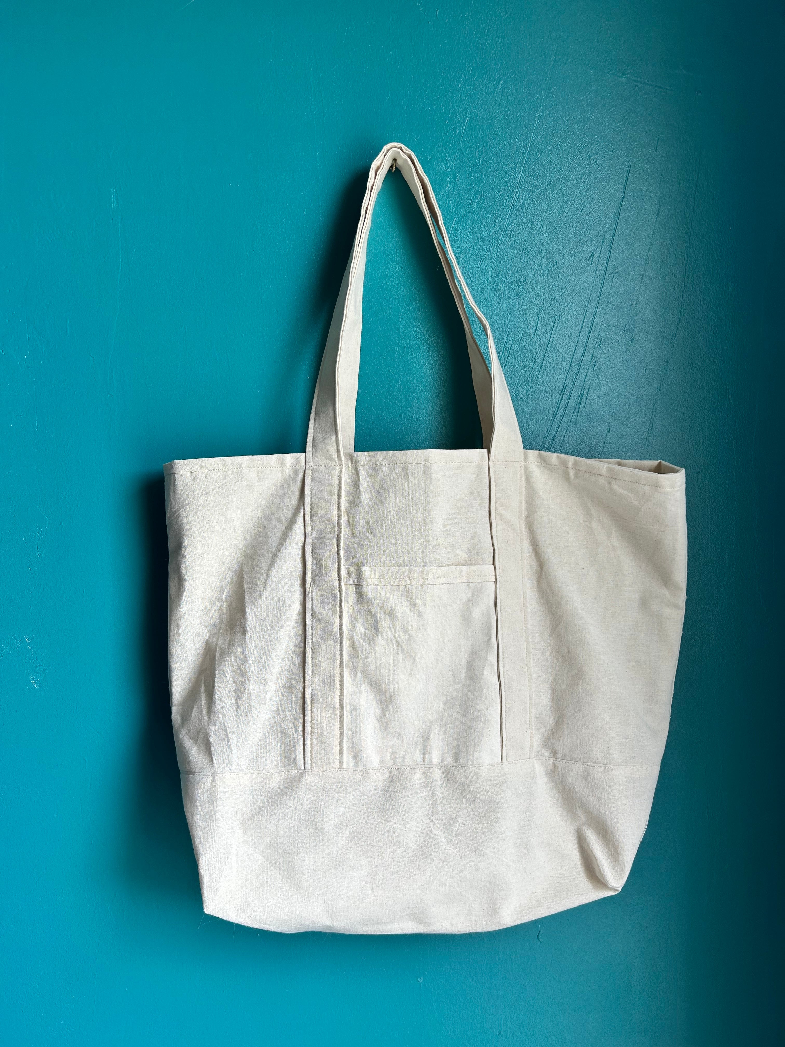 Tote bag avec illustration brodée